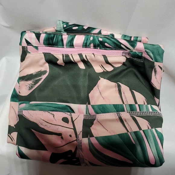 Nike leggings - Picture 3 of 4